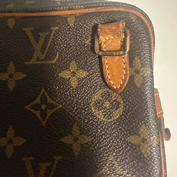 LOUIS VUITTON MARLY DRAGGONE MONOGRAMMED CLUTCH - Picture 3 of 9